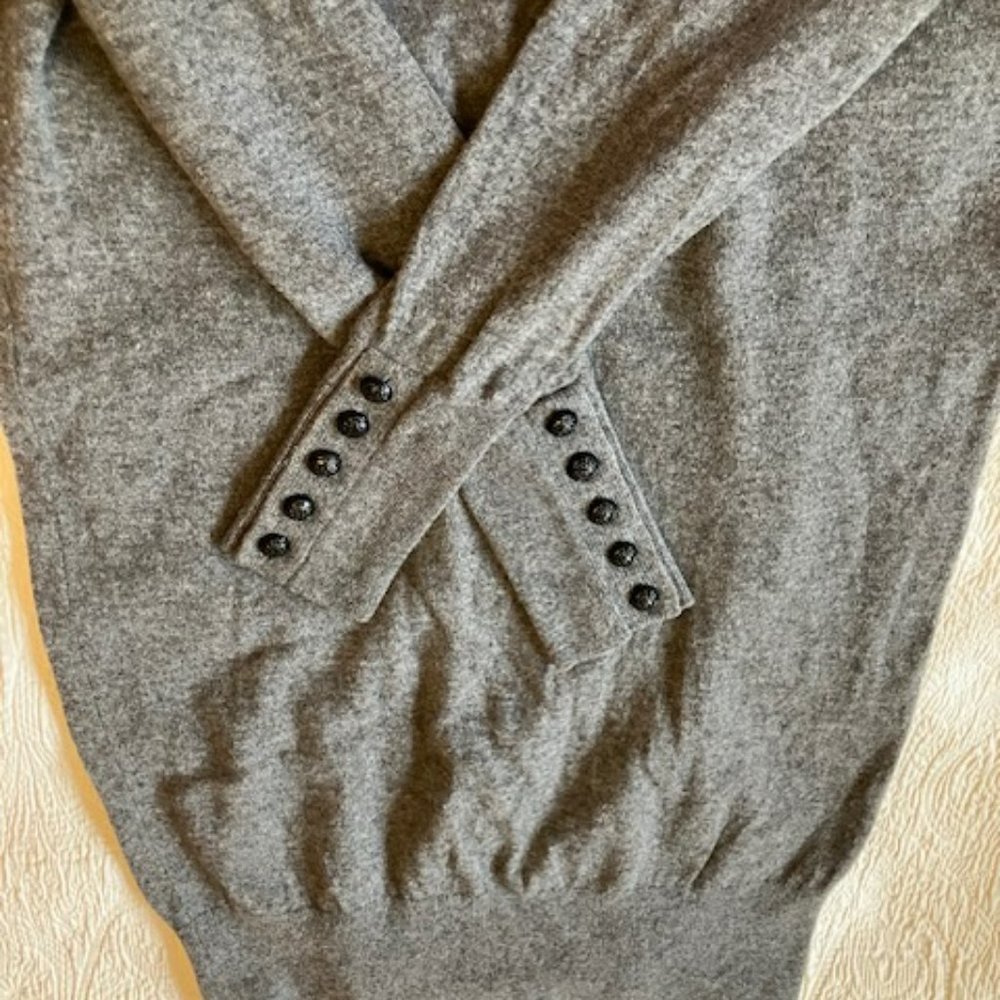 BURBERRY.  CASHMERE.  DRESS. - Picture 13 of 15